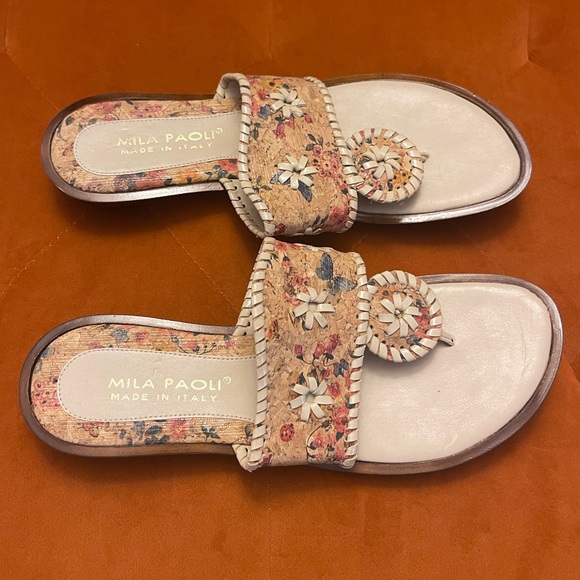 Mila Paoli Floral Print Flip Flops Size 9 - Picture 3 of 9